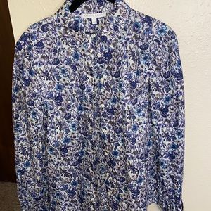 Antonio Melani Floral Button